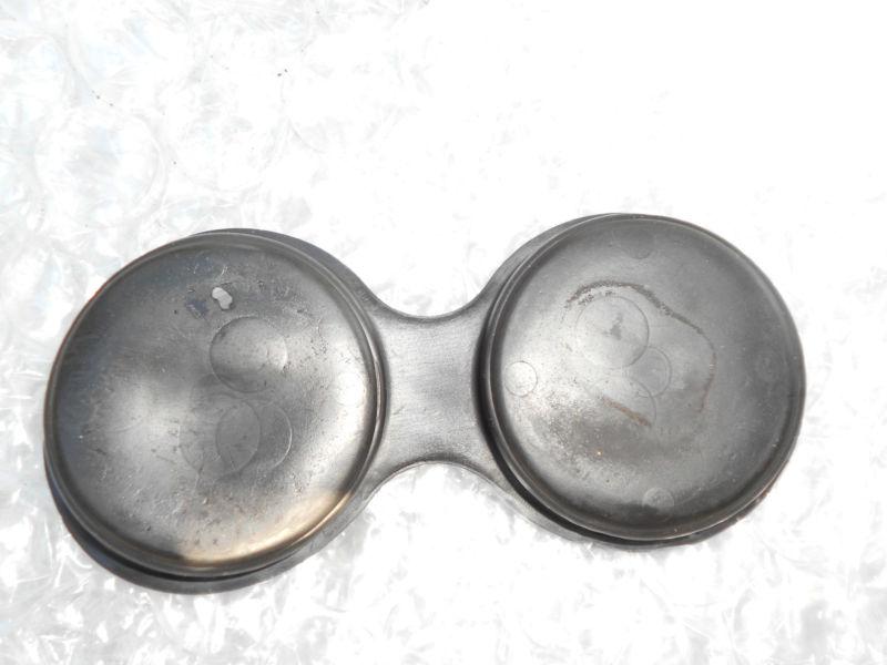 Purchase CADILLAC ESCALADE CUP HOLDER RUBBER INSERT OEM 98 in