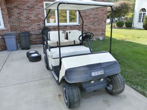 Electric ezgo 1992 golf cart with charger