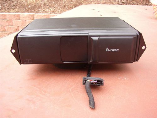 Vw oem factory 6 disc cd changer 1j6 035 111 1999 to 2005 used nice n/r