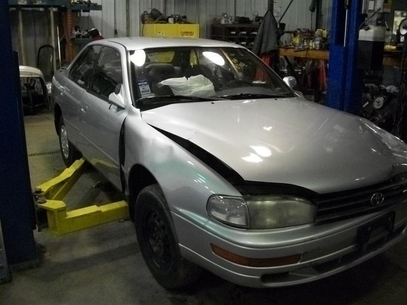 92 93 94 95 96 TOYOTA CAMRY BACK GLASS SDN W/O ANT W/O BRONZE, US $210.00, image 4