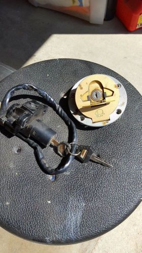 Ducati 900ss ignition and gas cap with 2 keys