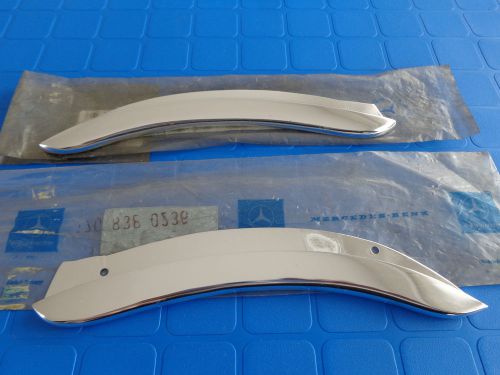 Mercedes benz w120 w121 grille air inlet garnish moulding 180 190 oem nos
