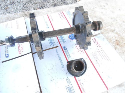 1981 skidoo 500 everest electro sled: track    drive axle assembly