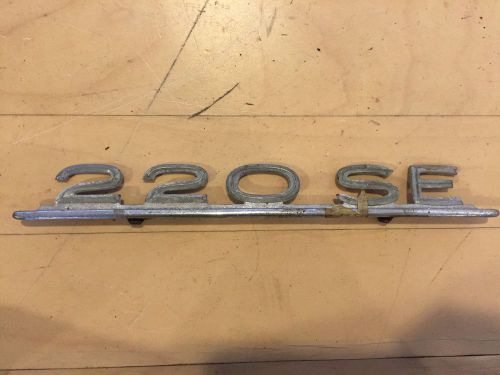 Mercedes benz w111 220se 250se 280se trunk emblem original