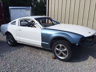 Race car body road racing mustang  fr500s biw replacement chassis 2005 2009