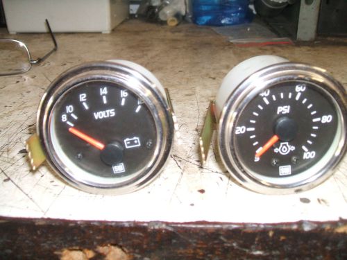 Sw gauges volts and oil presure mechanical chrome black white