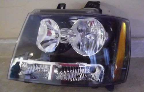 07 08 09 chevrolet tahoe avalanche driver  side headlight lh