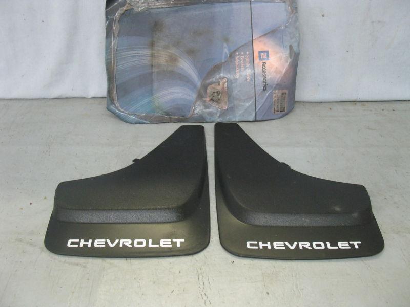 Late 90's 2000's chevy rear splash guards nos 1212