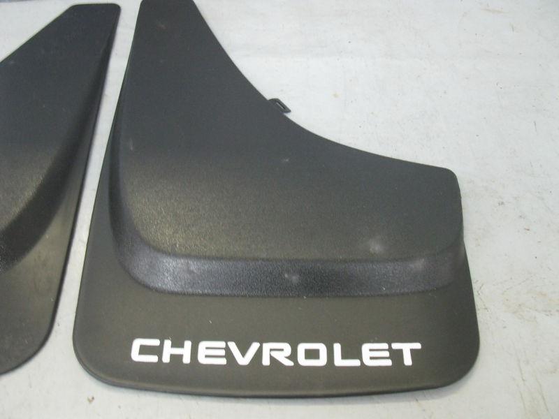 LATE 90'S 2000'S CHEVY REAR SPLASH GUARDS NOS 1212, US $19.99, image 2