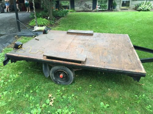 6.5' x 5.5' utility trailer for sale or trade for light weight jon boat