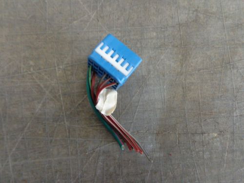 Driver interior fuse box wire harness blue chrysler 300m 99 00 01 02 03 04