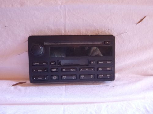03 04 05 ford expedition radio cd cassette faceplate 3l1t-18c868-aa g62159