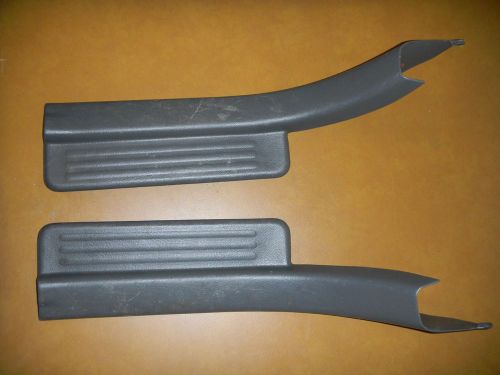 98-02 rodeo door sill foot trim panel molding scuff plate left right side rear