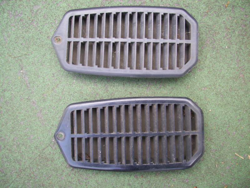 70-81 trans am firebird camaro  door jamb vent set nice 77 78 se 74 sd 73 ho