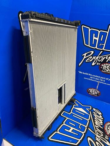 Freightliner RFR57A-OC-PTO, 05-27751-018 Radiator # 601086, US $173.00, image 4