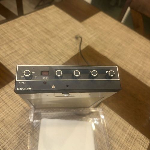 Bendix King KT76A Transponder w/ Tray and Connector 14V Removed Working, US $150.00, image 3
