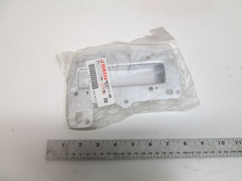 664-41111-00 Inner Cover Exhaust Yamaha Outboards, US $59.99, image 3