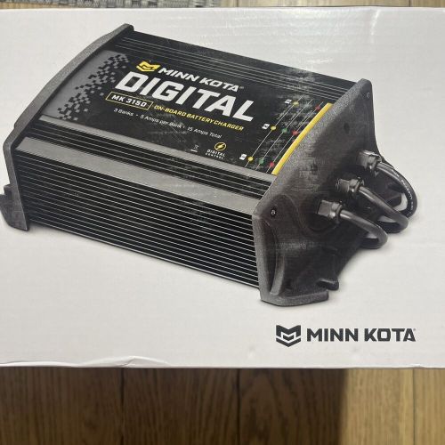 Minn Kota 1823155 3-Bank Digital On-Board Battery Charger NEW FREE SHIPPING, US $187.00, image 8