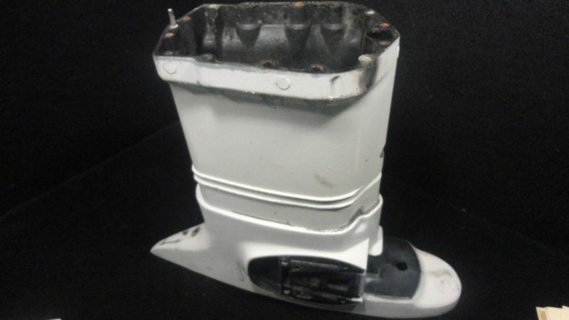 Outer exhaust housing #343509 johnson/evinrude 1997-2002 75-115hp outboard (602)