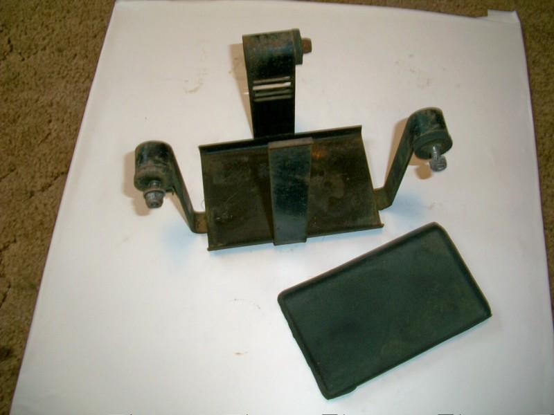 Triumph battery tray & pad tr7rv 1973 tiger  1