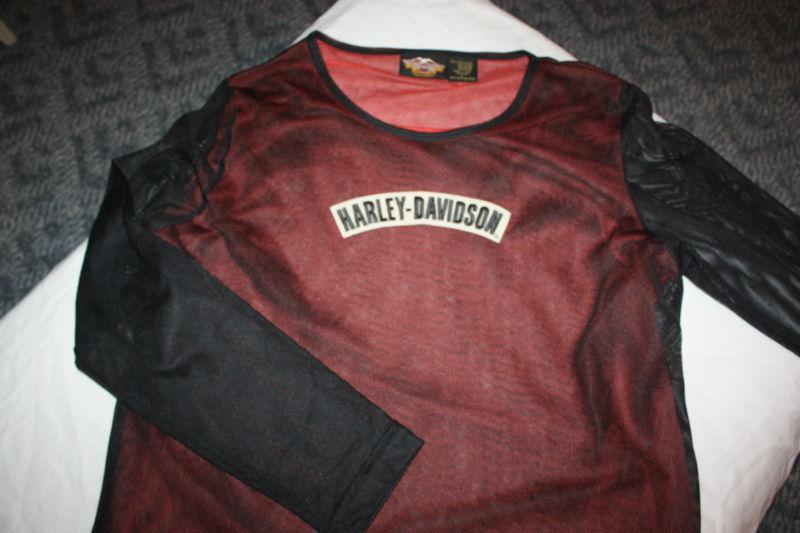 Ladies harley davidson shirt size large