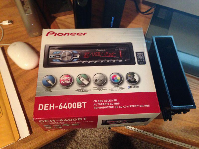 Pioneer deh-6400bt car stereo/cd player