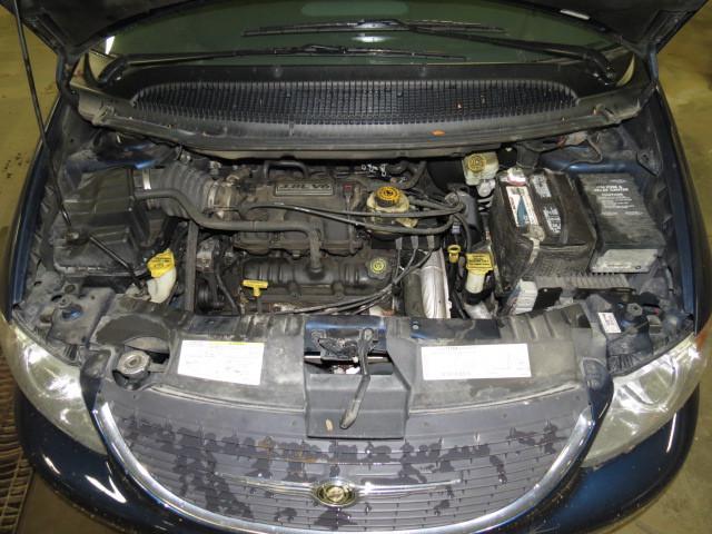 2003 chrysler town & country air cleaner 2509177
