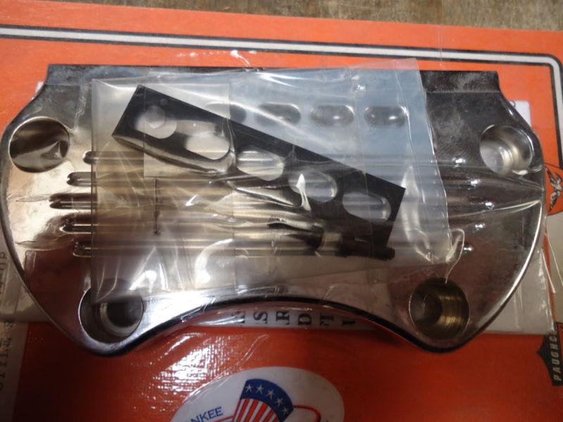 Yankee engineuity chrome harley strait top clamp and  1 7/8" micro gauge mount