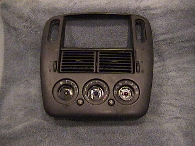 Mercury mountaineer ford explorer 03 02 04 05 radio climate bezel dash trim oem