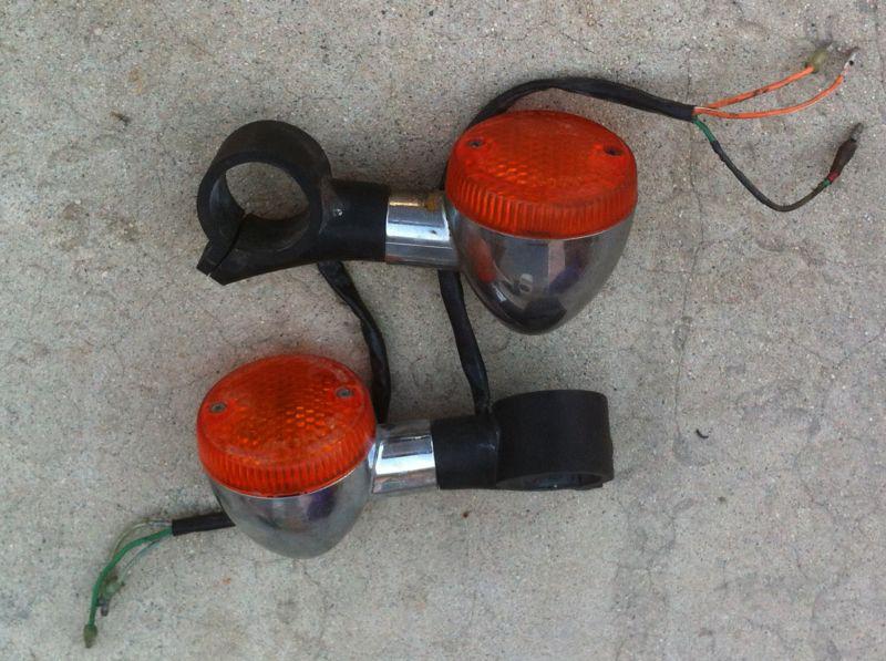 Honda super magna - original front turn signal lights - 