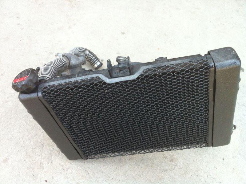 Honda super magna - radiator, fan, switch, hoses, thermostat, wires and cap -