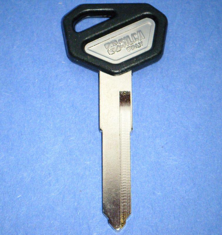 Kawasaki ninja zx6 key blank 1999 2000 2001 2002 2003 2004  zx 6 