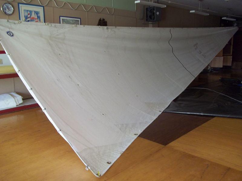 Hunter 34, catalina 34 tall,  mainsail, 40.5' x 11.5'   2 reefs