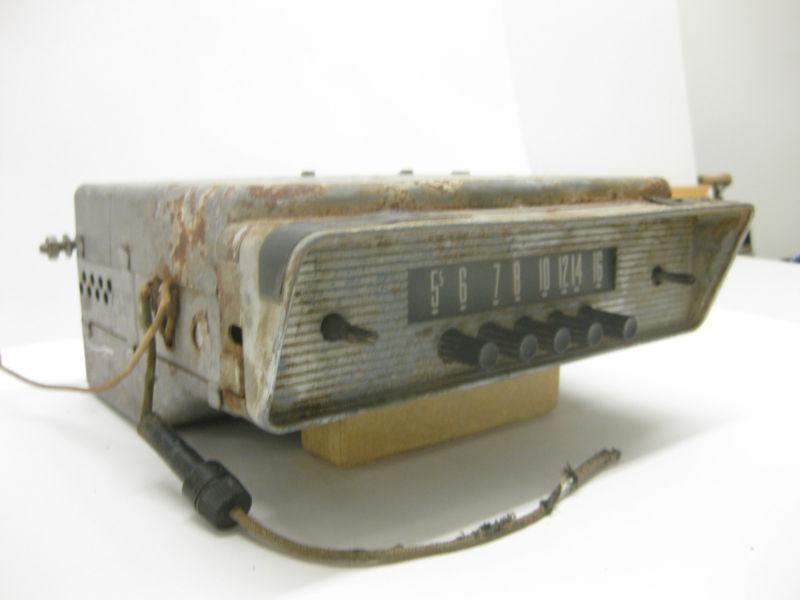 1952 FORD AM RADIO GOOD APPEARANCE PUSHBUTTON A DEAL 1953 1951 DON'T MISS, US $22.19, image 4