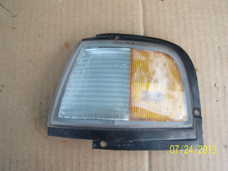 1996 olds cutlass ciera left side corner marker light