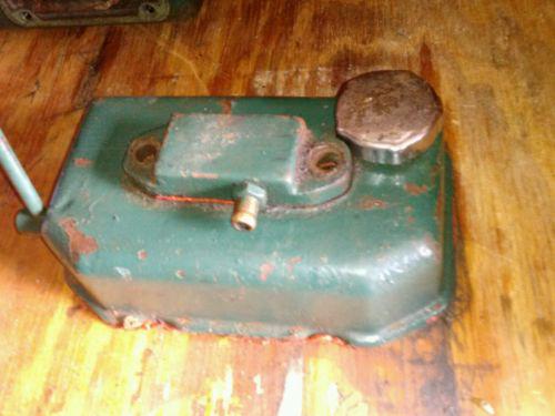 Volvo marine valve cover md2