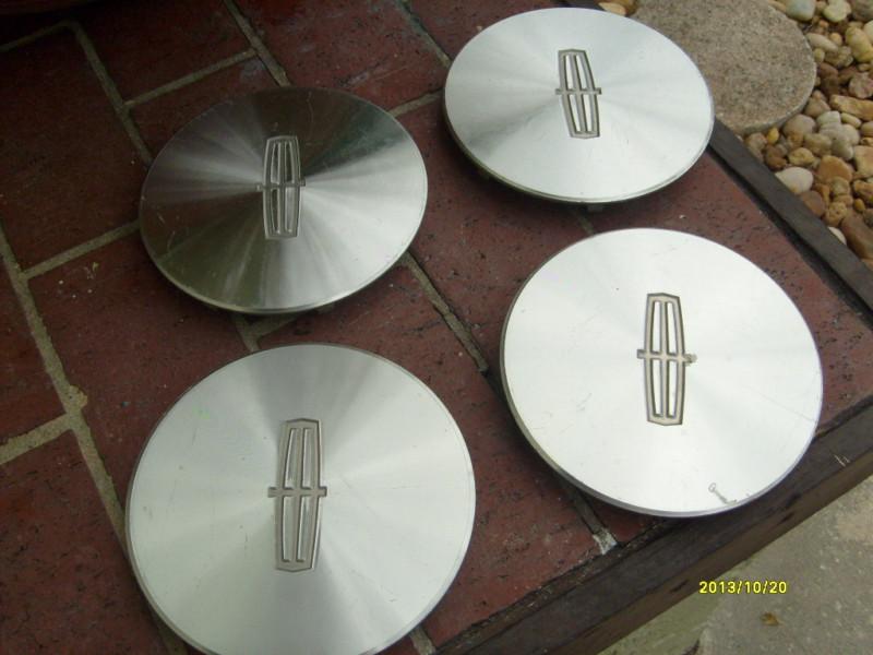 1995 1996 1997 lincoln town car 16 inch  wheel center caps set of four