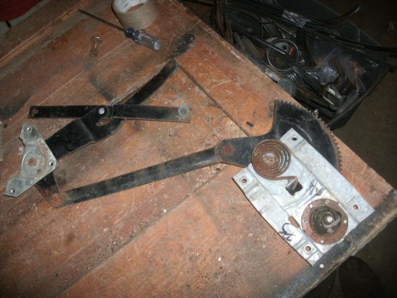 1964 Ford Galaxie Fastback 2-door HT, PS door window regulator, US $45.00, image 2
