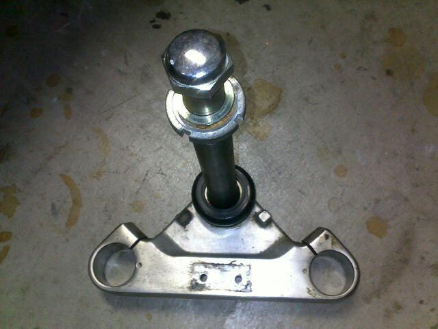 Suzuki savage ls650 s40 triple tree