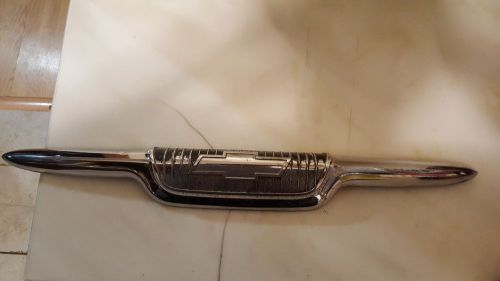 Vintage 1958 1959 chevy pickup front hood emblem apache