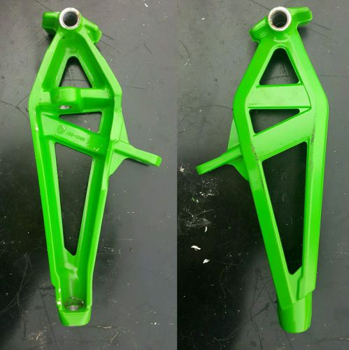 Arctic cat m8 snow pro 2013 spindle left side