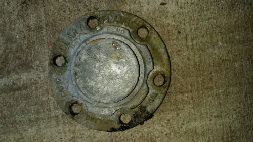 Willys jeep cj2a clary flange cap - good used
