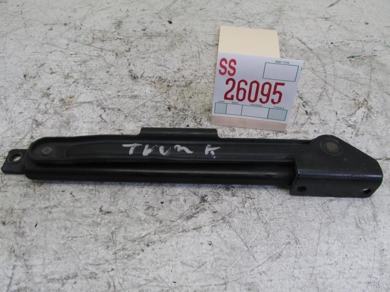 1998 1999 isuzu rodeo rear trunk tail gate check arm check stopper hold oem 