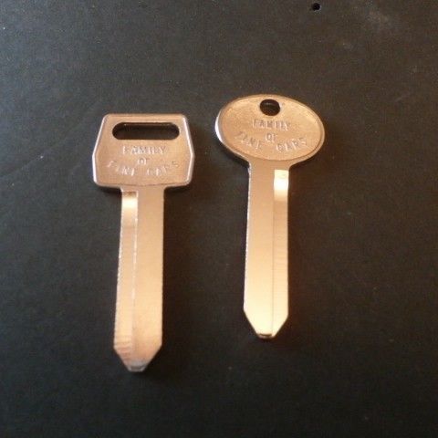 1967 - 93 ford mustang pony key blanks pair