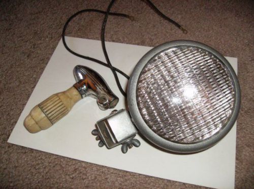 1940&#039;s &amp; 1950&#039;s ford part &amp; chevy spotlight ?