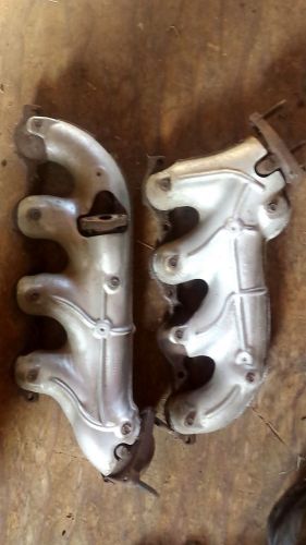 Chevy 5.3 v8 exhaust manifolds + gaskets
