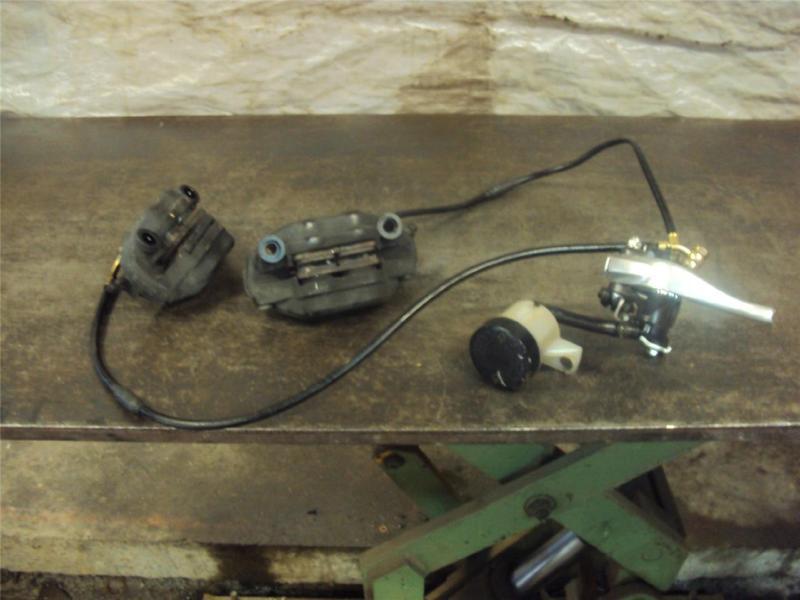 2005 05 honda cbr 1000 rr 1000rr cbr1000rr front brake master cylinder calipers