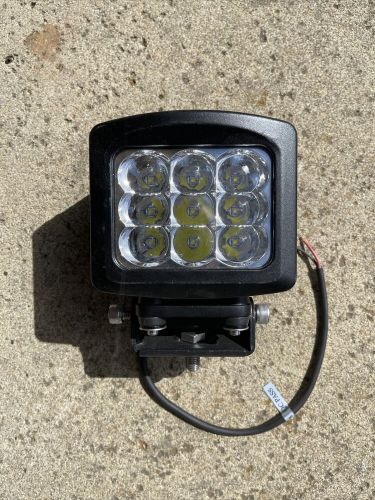 Ecco/preco version pw2510/12-24v spot/5100 raw lumens