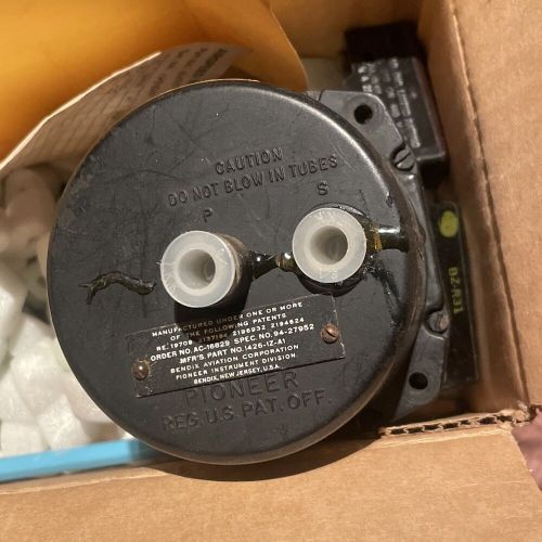 Pioneer instrument, bendix 1426-12w-a1 airspeed indicator