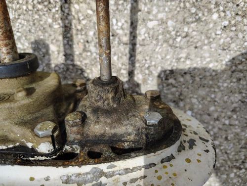 JOHNSON EVINRUDE LOWER UNIT GEAR CASE (55HP), US $250.00, image 2